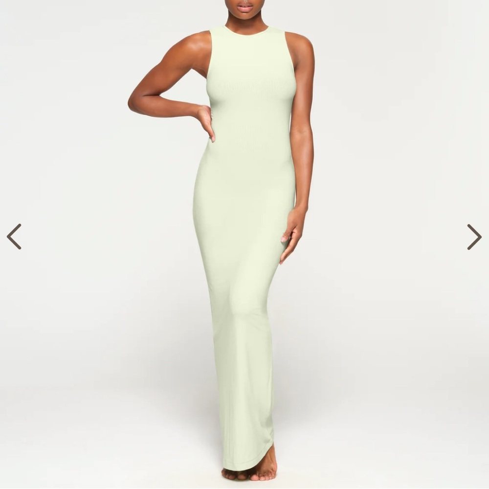 SKIMS SOFT LOUNGE SLEEVELESS LONG DRESS | HONEYDEW - size 2X